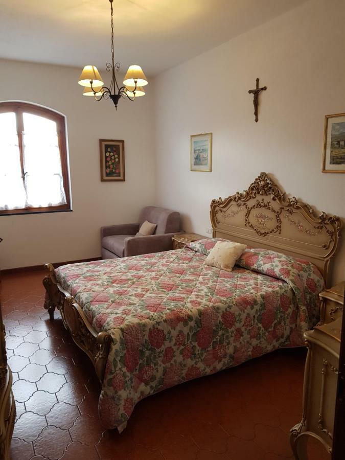 Villa Fior Di Lavanda Cisano sul Neva Zewnętrze zdjęcie